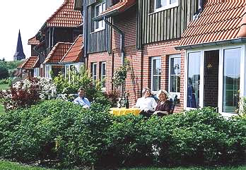 Terrasse mit Wintergarten